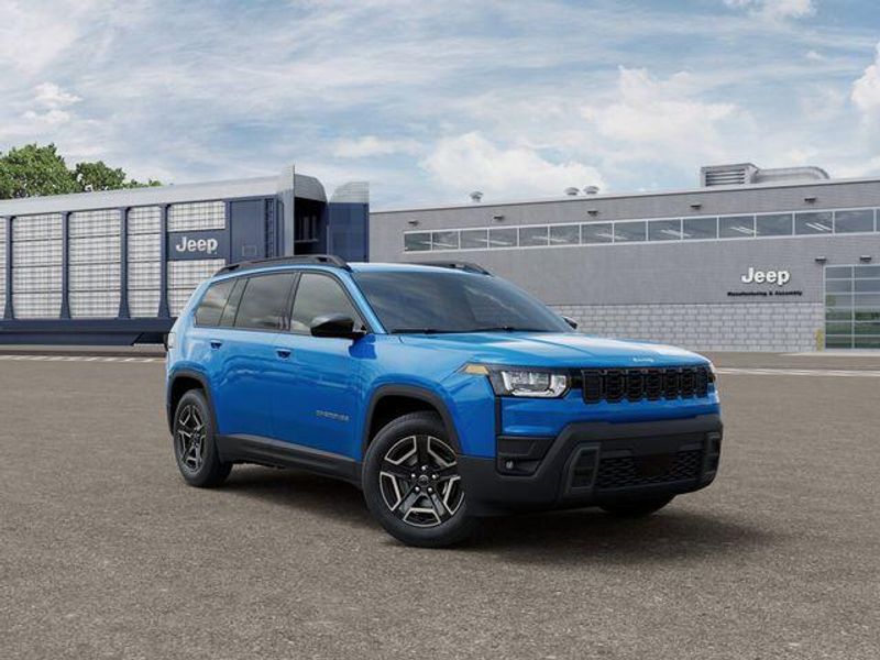 New 2026 Jeep Cherokee Laredo 4x4Image 5