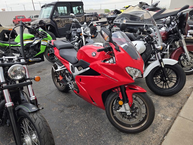 USED 2014 HONDA INTERCEPTOR Image 1