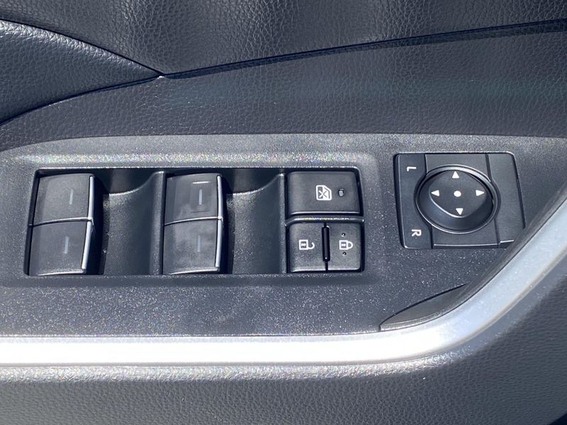2024 Toyota RAV4 XLE PremiumImage 20