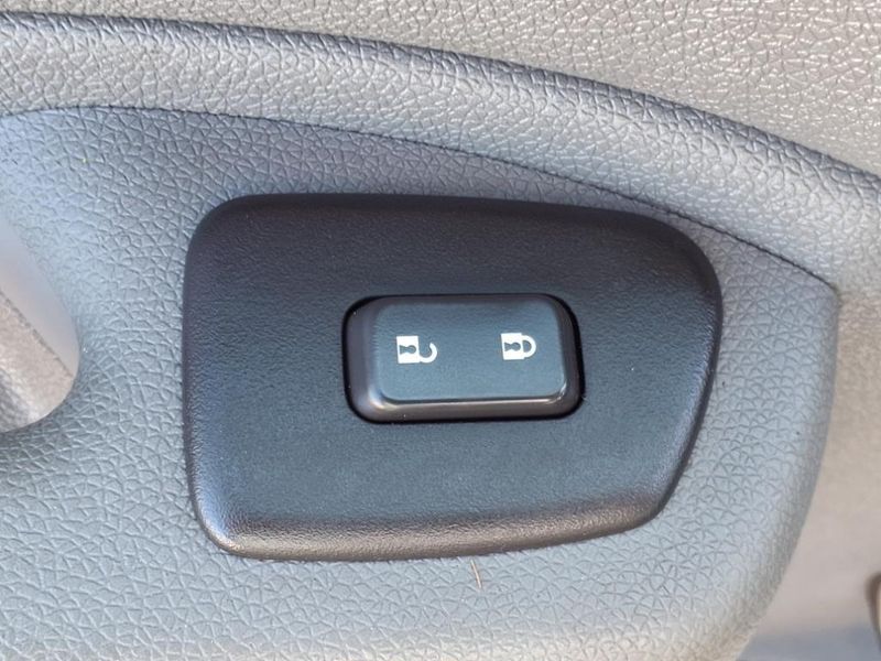 Used 2010 GMC Sierra 2500HD Work TruckImage 20