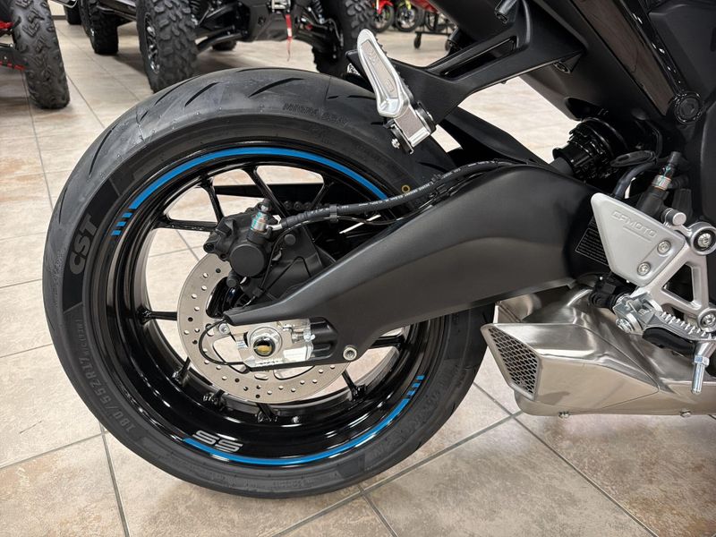 New 2026 CFMOTO 675SS Image 21