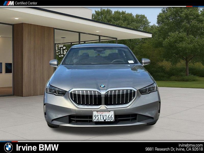 Used 2025 BMW 5 Series 530iImage 4