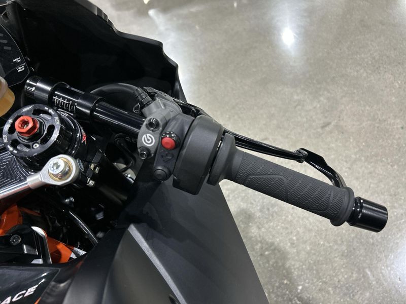2023 KTM RC 8C  in a BLACK/ORANGE exterior color. Del Amo Motorsports of Redondo Beach (424) 390-7811 delamomotorsports.com 