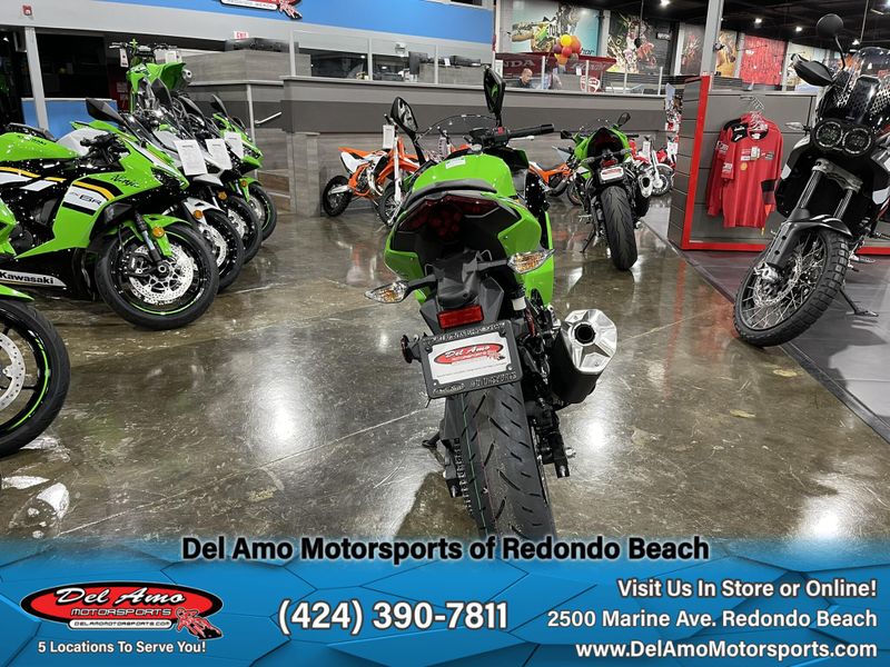 2024 Kawasaki NINJA 500 KRT EDITION Image 5