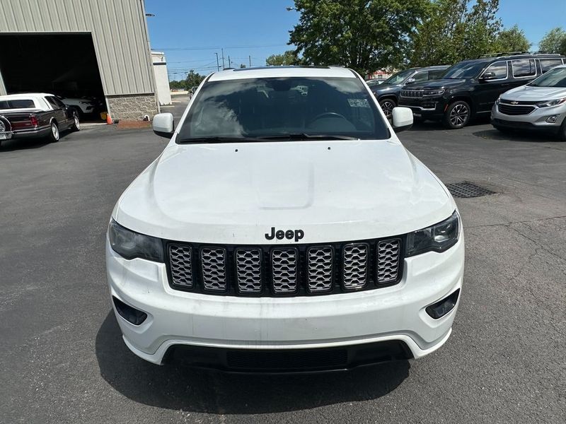 2019 Jeep Grand Cherokee AltitudeImage 11