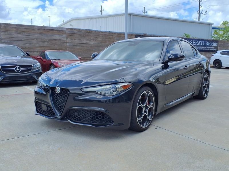 2022 Alfa Romeo Giulia VeloceImage 4
