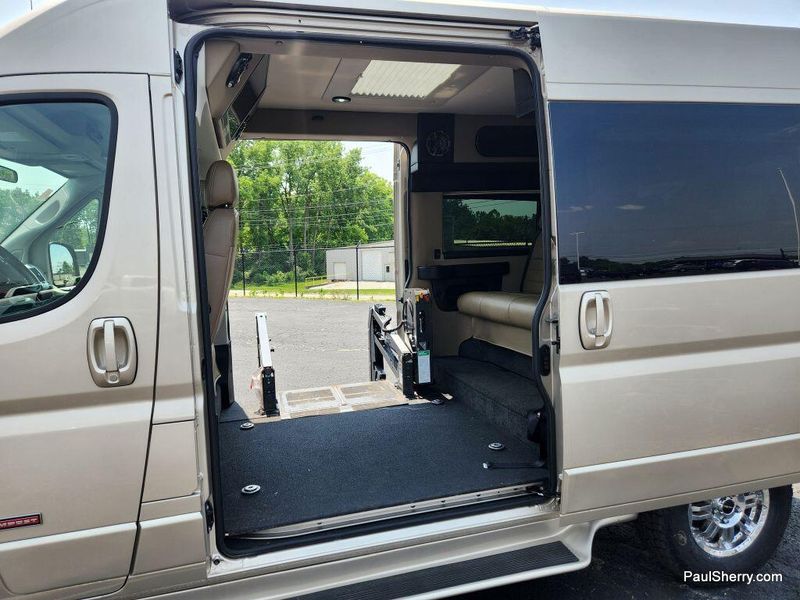 2020 RAM ProMaster 2500 High RoofImage 2