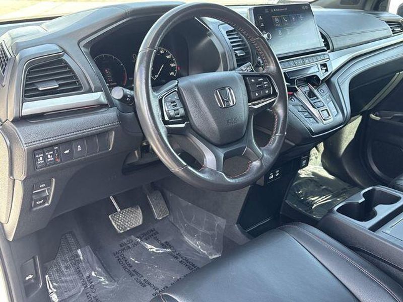 Used 2025 Honda Odyssey Sport-LImage 18