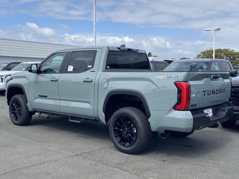 2025 Toyota Tundra LimitedImage 5