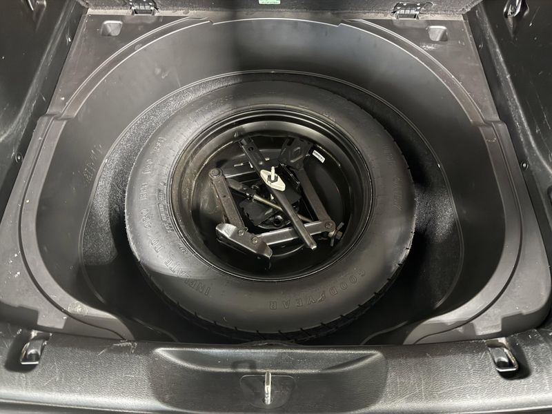 Used 2018 Jeep Cherokee Latitude PlusImage 10