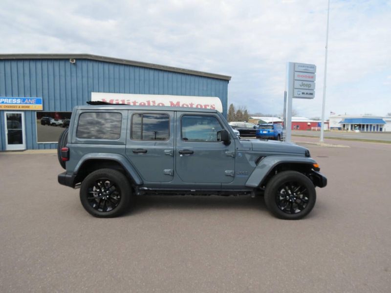 Used 2025 Jeep Wrangler 4xE Sahara 4x4 4dr SUVImage 14