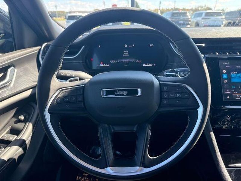 2025 Jeep Grand Cherokee Altitude X 4x4