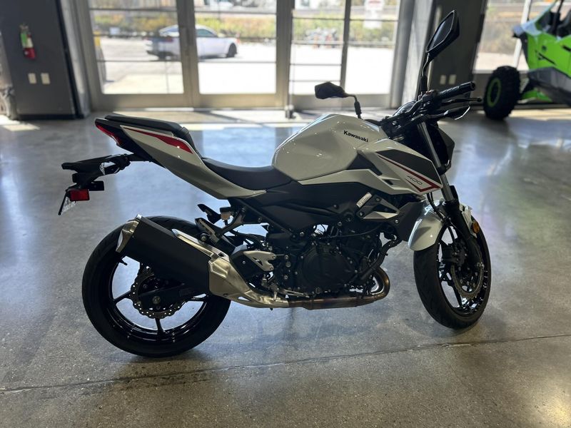 Used 2022 Kawasaki Z400 ABS Image 12