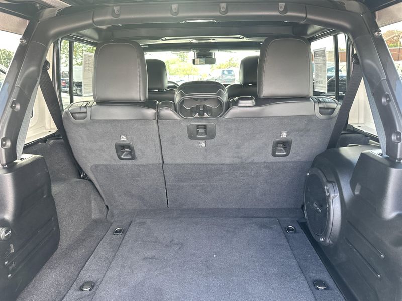 2021 Jeep Wrangler Unlimited Rubicon 392 photo 15