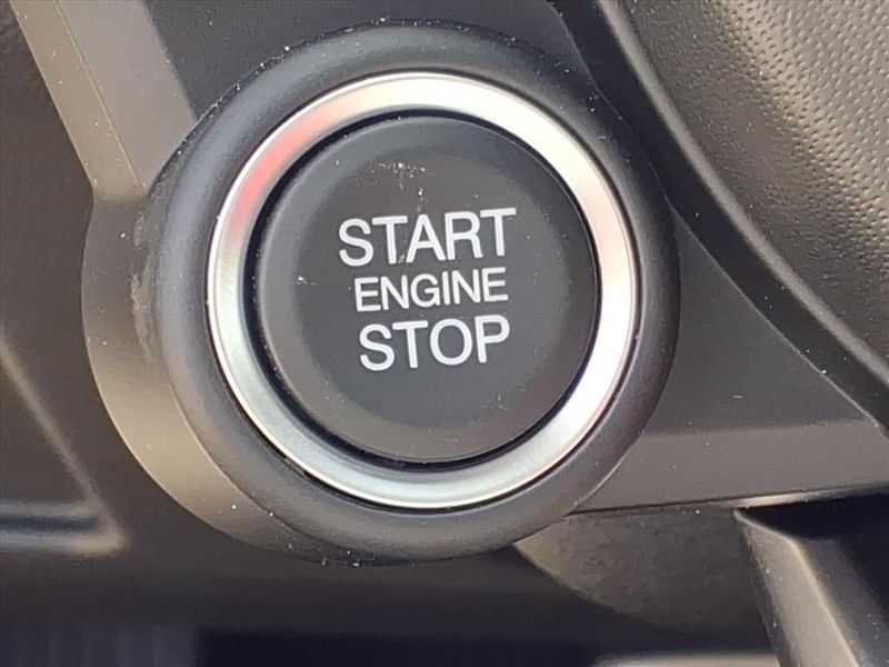 New 2025 Alfa Romeo Giulia RwdImage 19