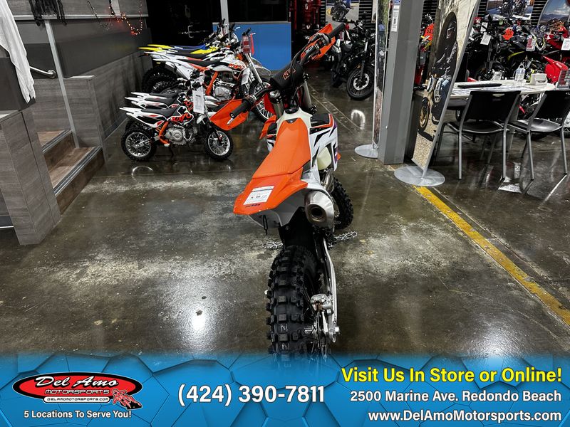 2024 KTM 250 XC-F  in a ORANGE exterior color. Del Amo Motorsports of Redondo Beach (424) 304-1660 delamomotorsports.com 