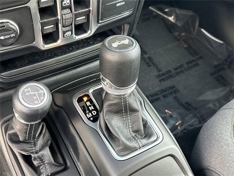 New 2026 Jeep Wrangler 4-door Sport SImage 20