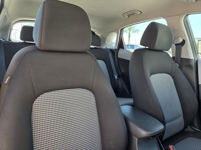 Used 2020 Hyundai Kona SE Auto AWD