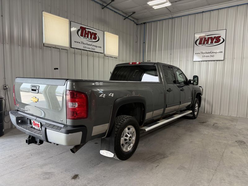 Used 2011 Chevrolet Silverado 2500HD LTImage 3