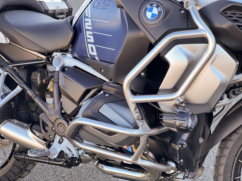 2024 BMW R 1250 GS Adventure Low Suspension Image 2