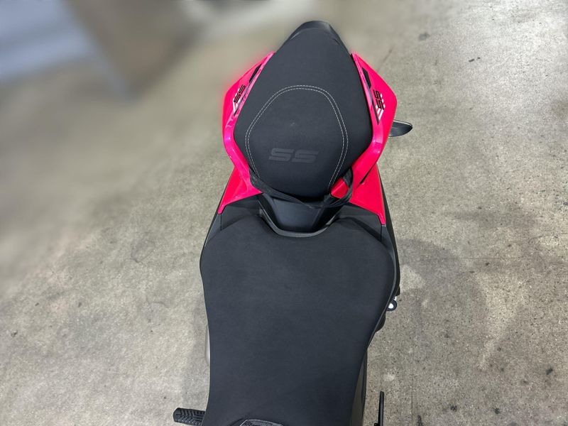 Used 2025 CFMOTO 300SS Image 17