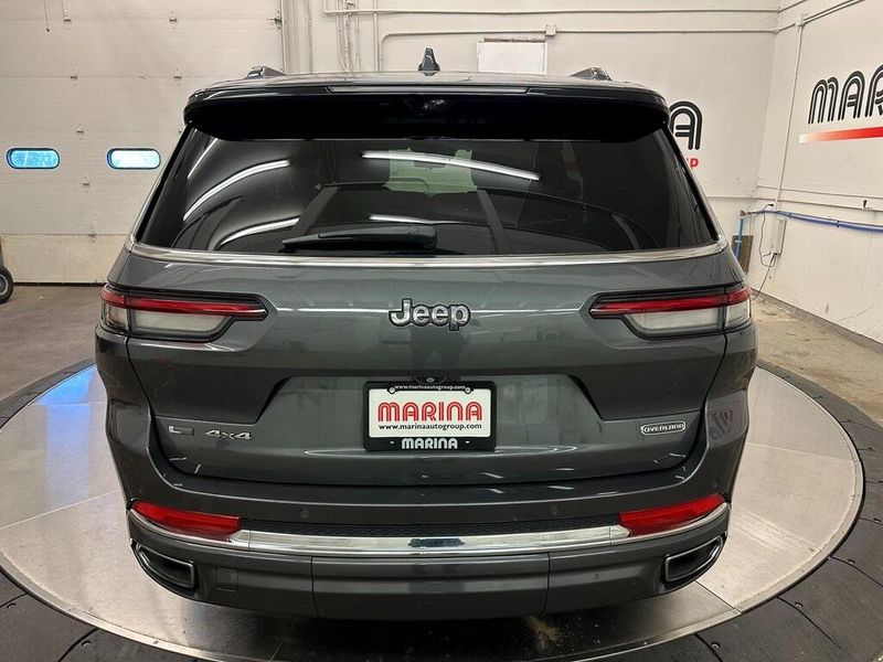2021 Jeep Grand Cherokee Overland photo 7