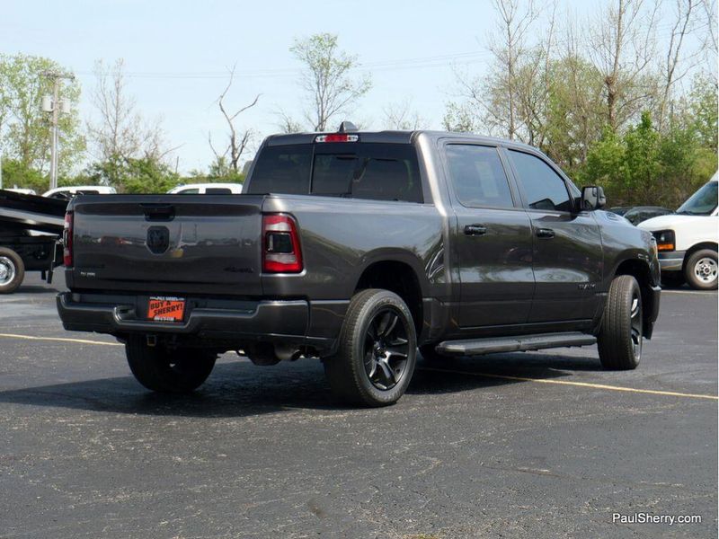 2023 RAM 1500 Big Horn NightImage 8