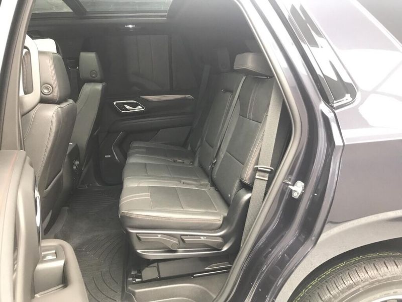 Used 2023 Chevrolet Tahoe RSTImage 19