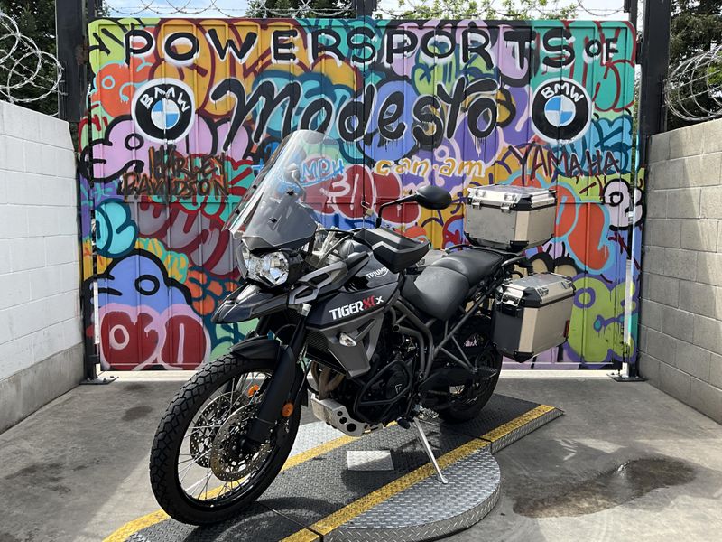 Used 2017 Triumph TIGER 800 XCX Image 2