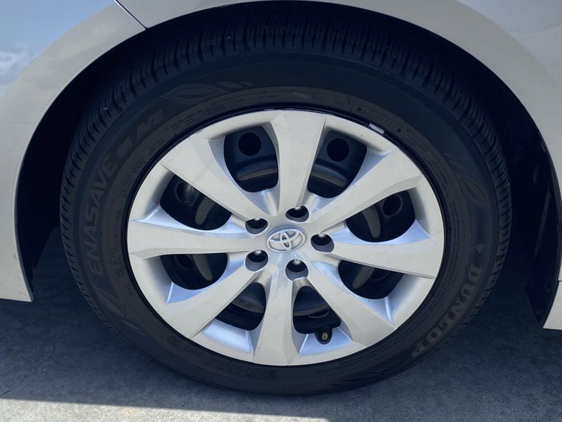 2024 Toyota Corolla LEImage 10