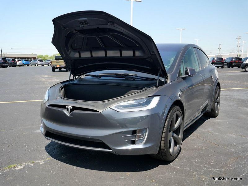 2018 Tesla Model X P100DImage 15