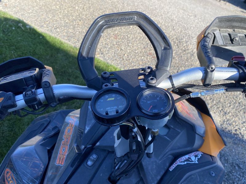 Used 2020 SKIDOO SUMMIT 850 165 Turbo Image 9