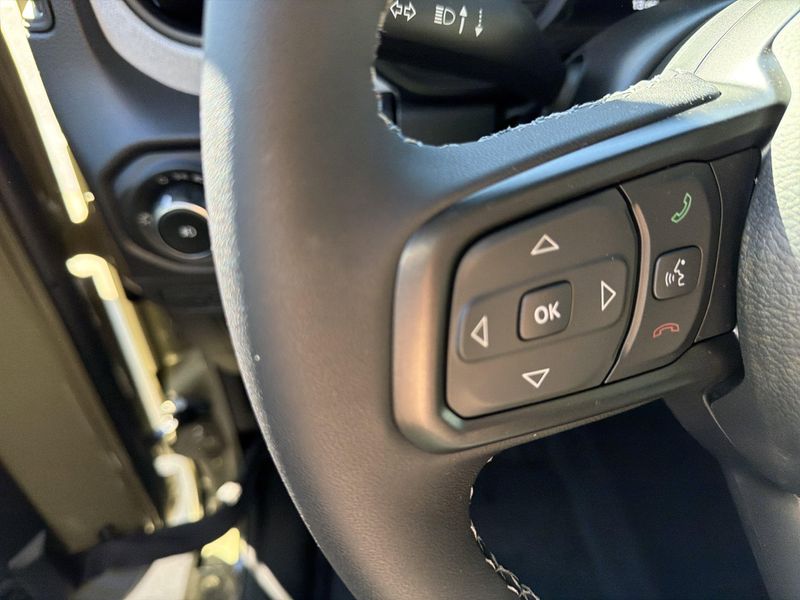 New 2026 Jeep Wrangler 4-door Sport SImage 21