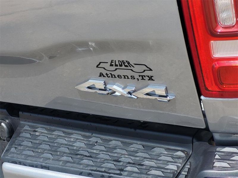 2024 RAM 2500 LaramieImage 8