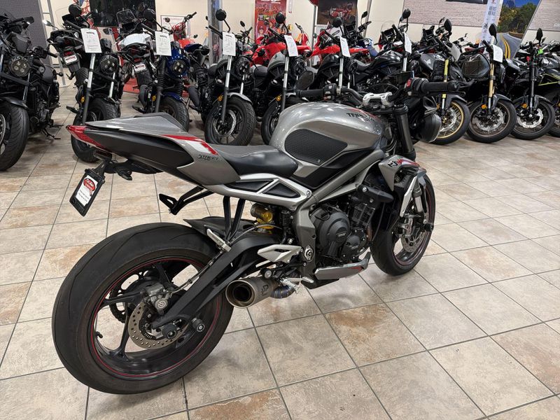 Used 2020 Triumph Street Triple RS Image 17