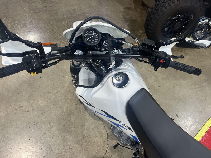 New 2026 Suzuki DR650S Image 11