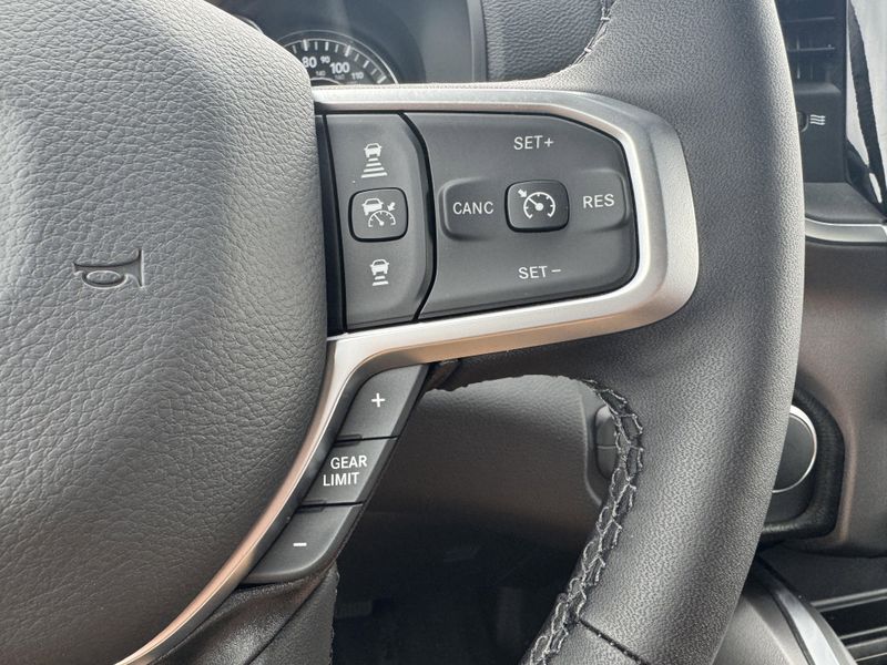 New 2025 RAM 1500 Big HornImage 15