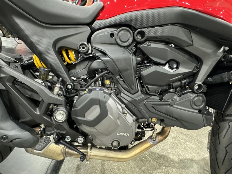 New 2025 Ducati Monster Image 4