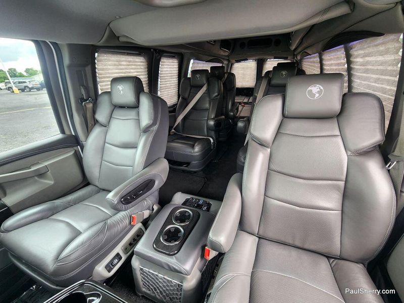 2022 Chevrolet Express Cargo Image 27