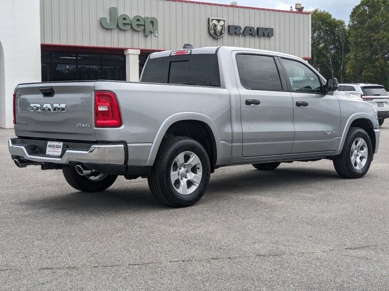 2025 RAM 1500 Big Horn Crew Cab 4x4 5