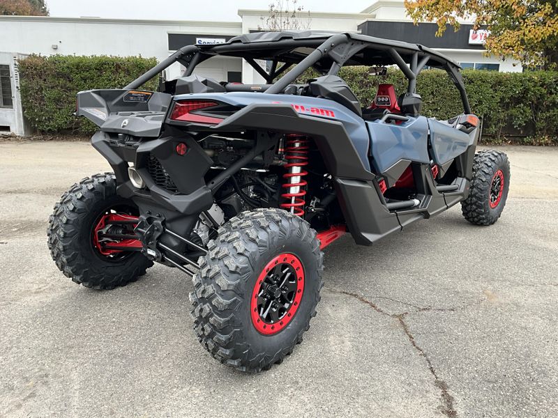 New 2026 Can-Am MAVERICK MAX XDS 64 TURBO RR Image 5