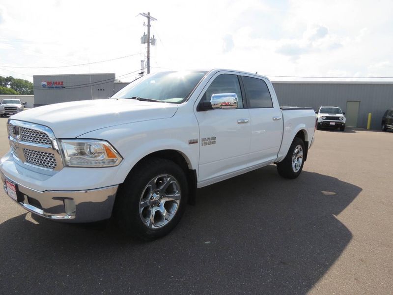 Used 2015 RAM 1500 Laramie 4x4 4dr Crew Cab 5.5 ft. SB PickupImage 13
