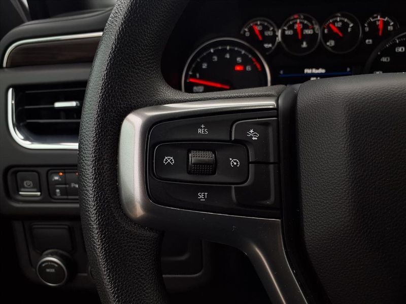 Used 2023 Chevrolet Suburban Commercial FleetImage 20