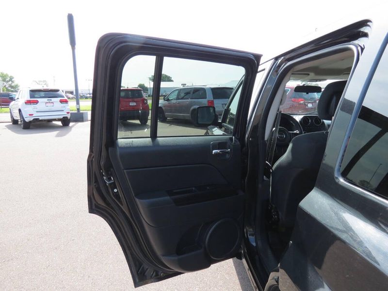 Used 2011 Jeep Patriot Sport 4x4 4dr SUVImage 20