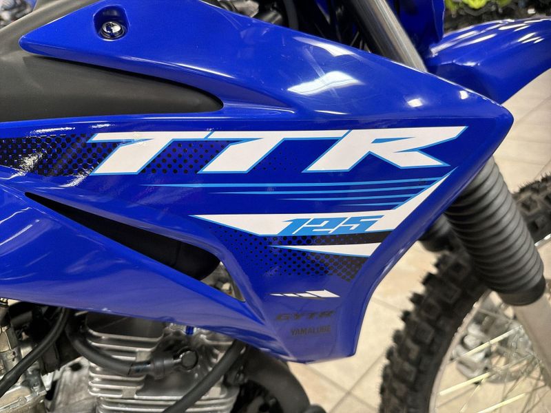 New 2025 Yamaha TT-R125LE Image 24