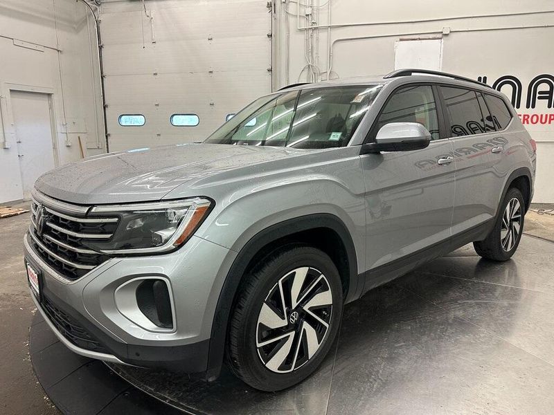 2024 Volkswagen Atlas 2.0T SE w/TechnologyImage 12