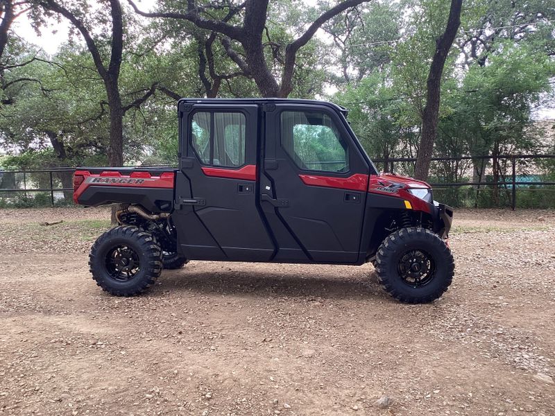 2025 Polaris RANGER CREW XP 1000 PREMIUM  SUNSET REDImage 3