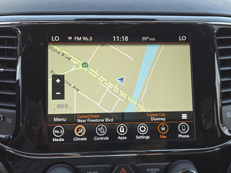 Used 2021 Jeep Grand Cherokee Laredo X 4x4