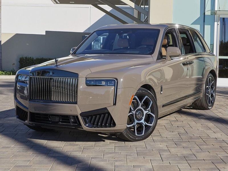 2025 Rolls-Royce Cullinan Image 1