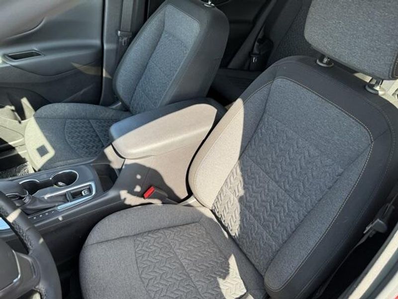 2024 Chevrolet Equinox LT photo 20